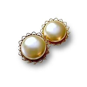 VTG  1950s Judy Lee Faux Pearl clip earrings NEVER WORN from private collection